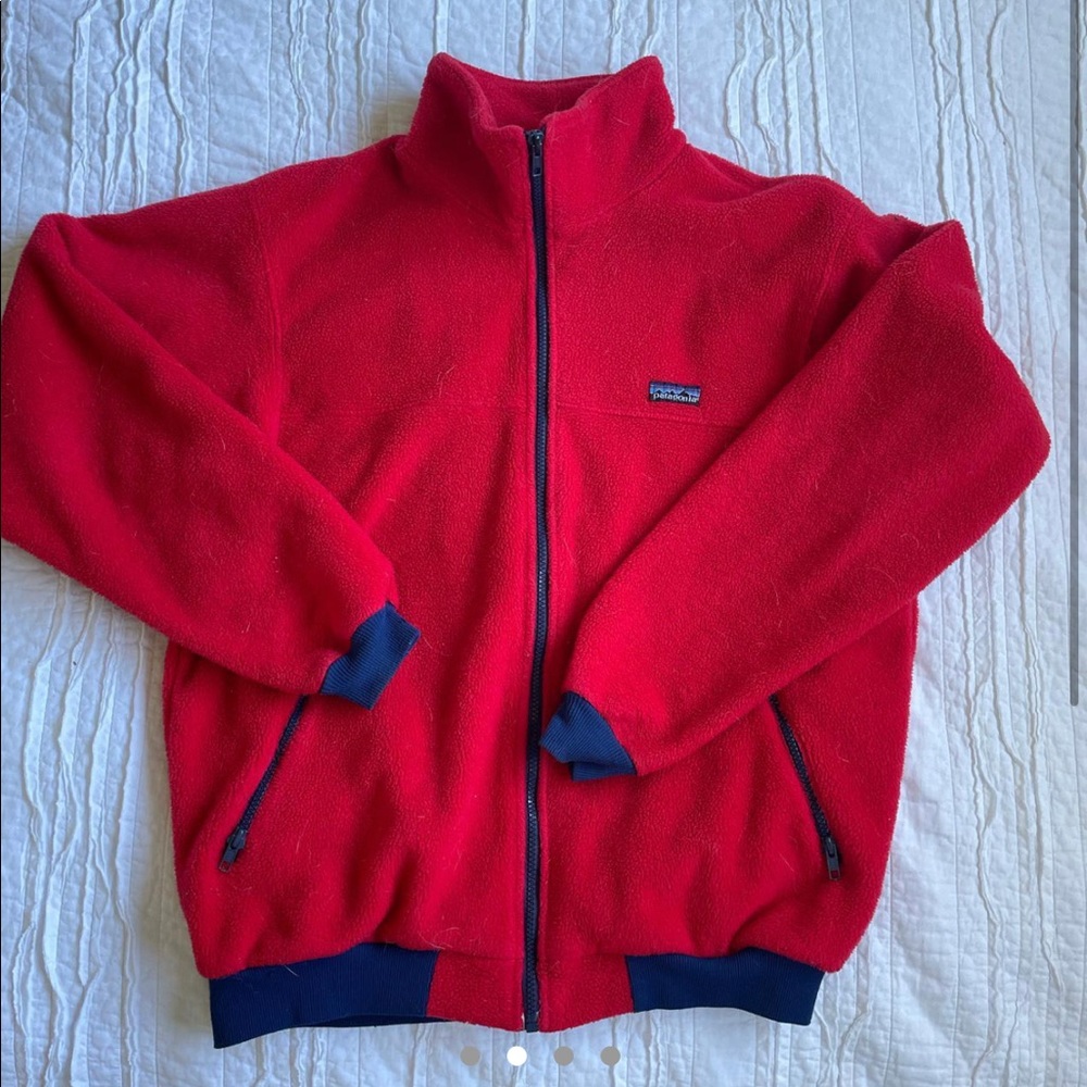 MOST STUNNING RED PATAGONIA ZIP UP